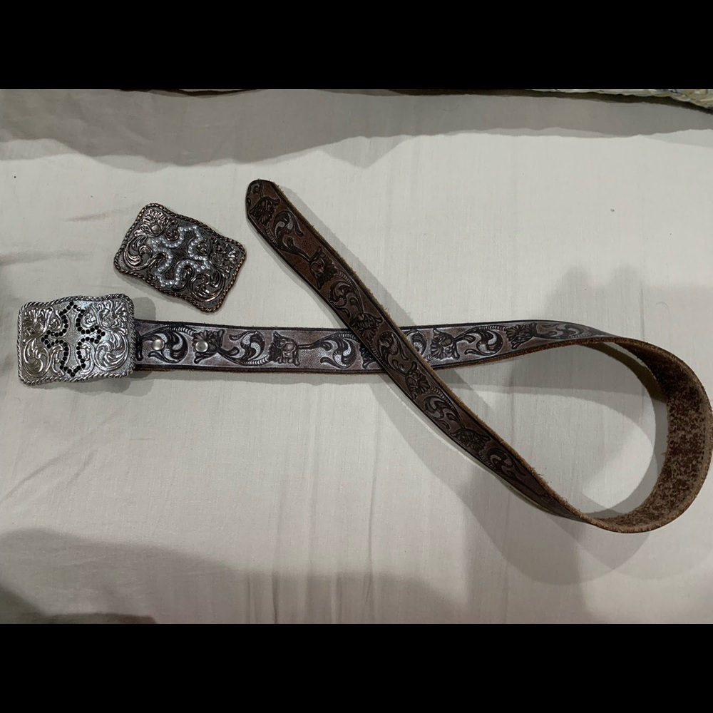 Women’s Brown Embroidered Belt